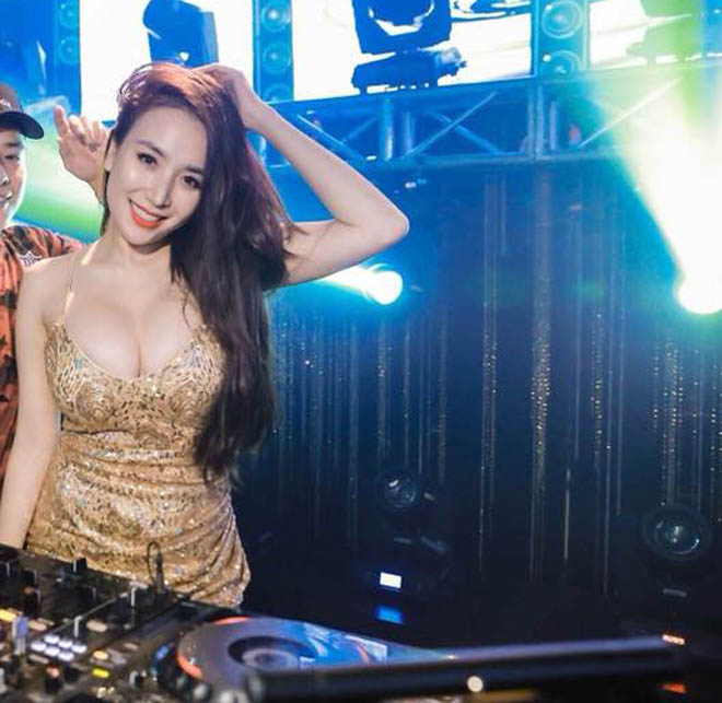 clip nóng DJ Thảo Bebe 21