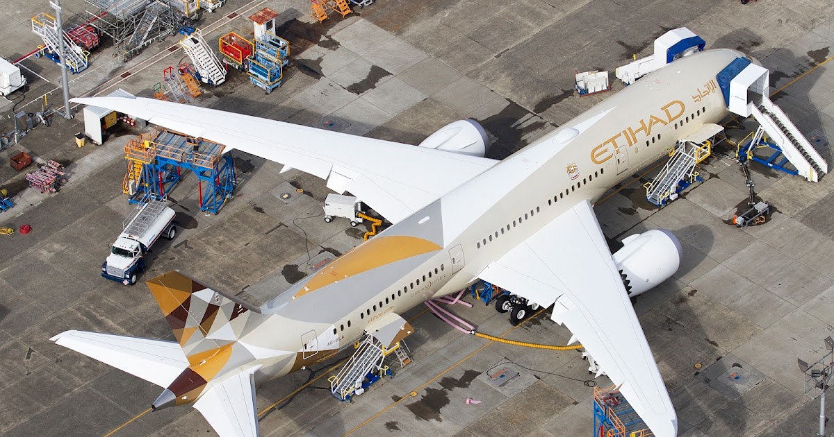 Bird Eye View Boeing 7879 of Etihad Airways Aircraft Wallpaper 4003
