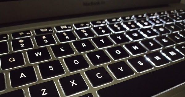 Cara Mengaktifkan atau Menonaktifkan Lampu Keyboard di Komputer - BLOG