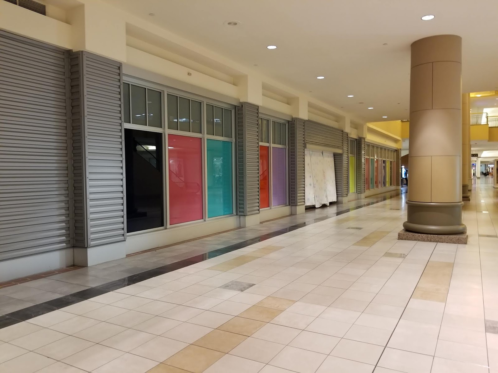 The Louisiana and Texas Retail Blogspot The Esplanade Mall Kenner