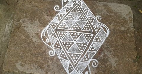 TELUGU WEB WORLD: DIAMOND TRIANGLES RANGOLI ART