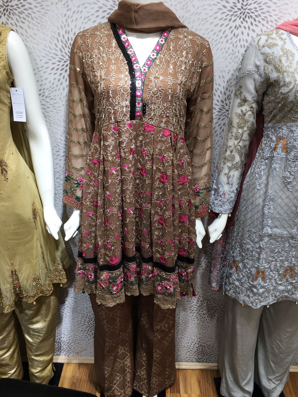 Designer Dresses Pakistan
