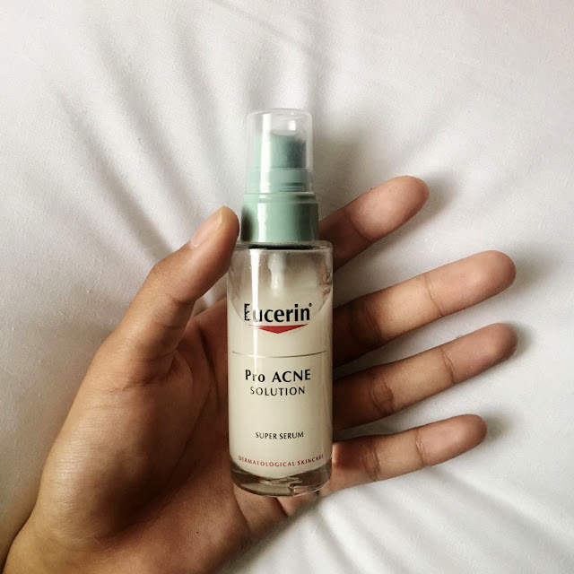 cach su dung serum tri mun Eucerin