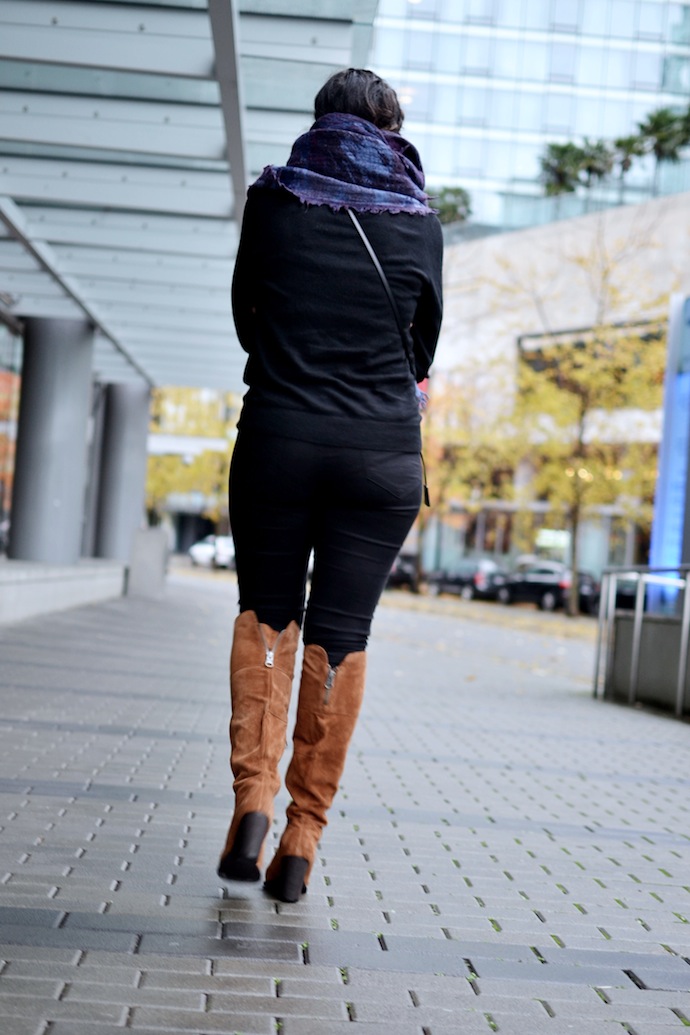 Le Chateau suede over the knee boots how to wear outfit idea Vancouver fashion blogger