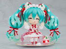 Nendoroid Hatsune Miku (#1939) Figure