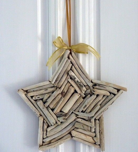 EL MUNDO DEL RECICLAJE: Decora tu Navidad con ramas