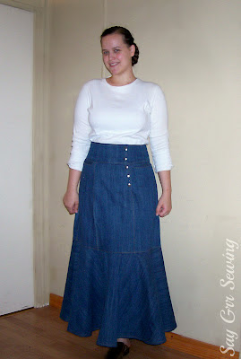 Say Grr Sewing: Circled Skirt, Part 2: Putting it all together