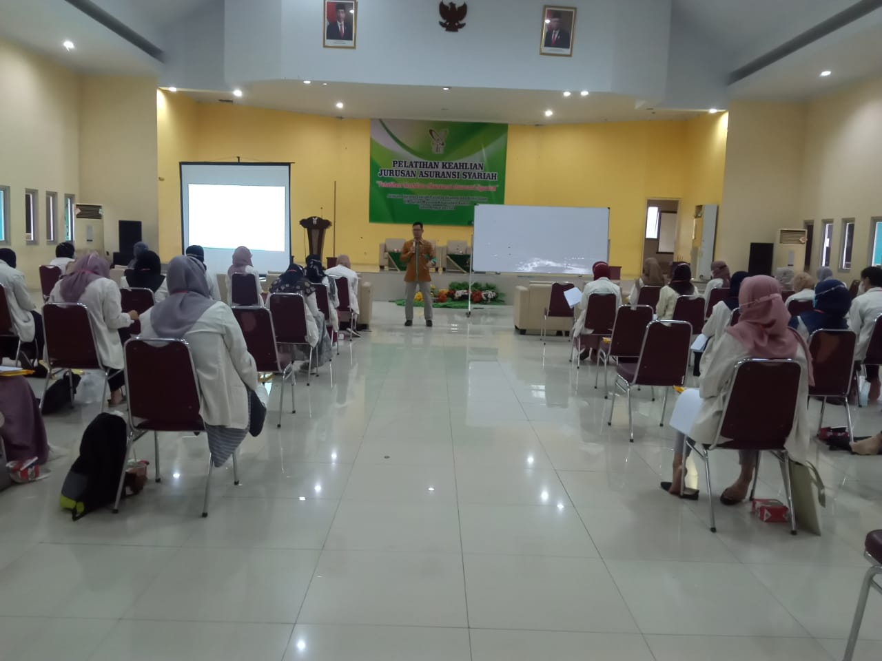 Pelatihan Akuntansi Asuransi Syariah - FEBI UIN Banten