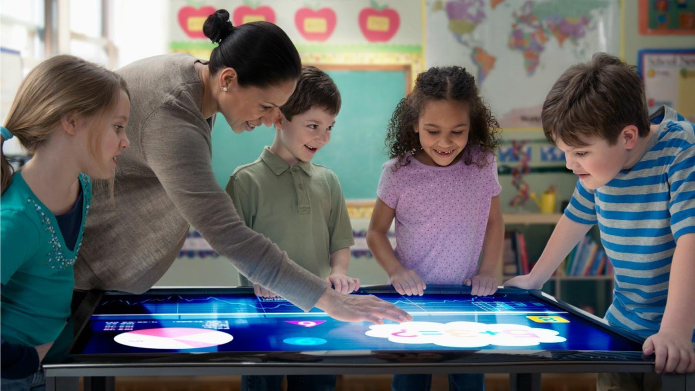 Computer Application In English Language Teaching The Use of Multimedia in English Teaching