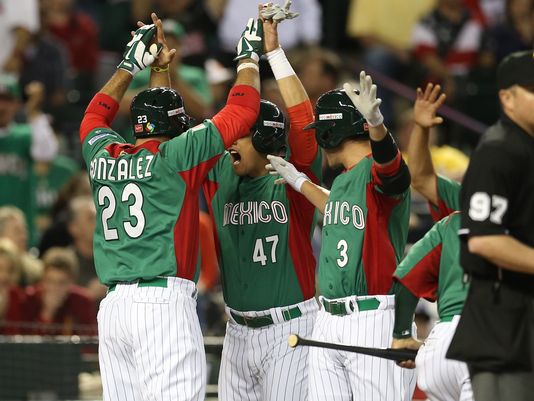 Randy Arozarena crushes an RBI double as Mexico takes a 4-1 lead over the  USA