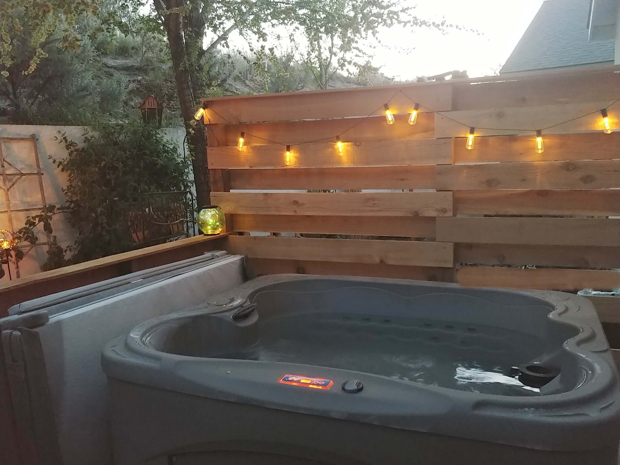 DIY Hot Tub Privacy Screen
