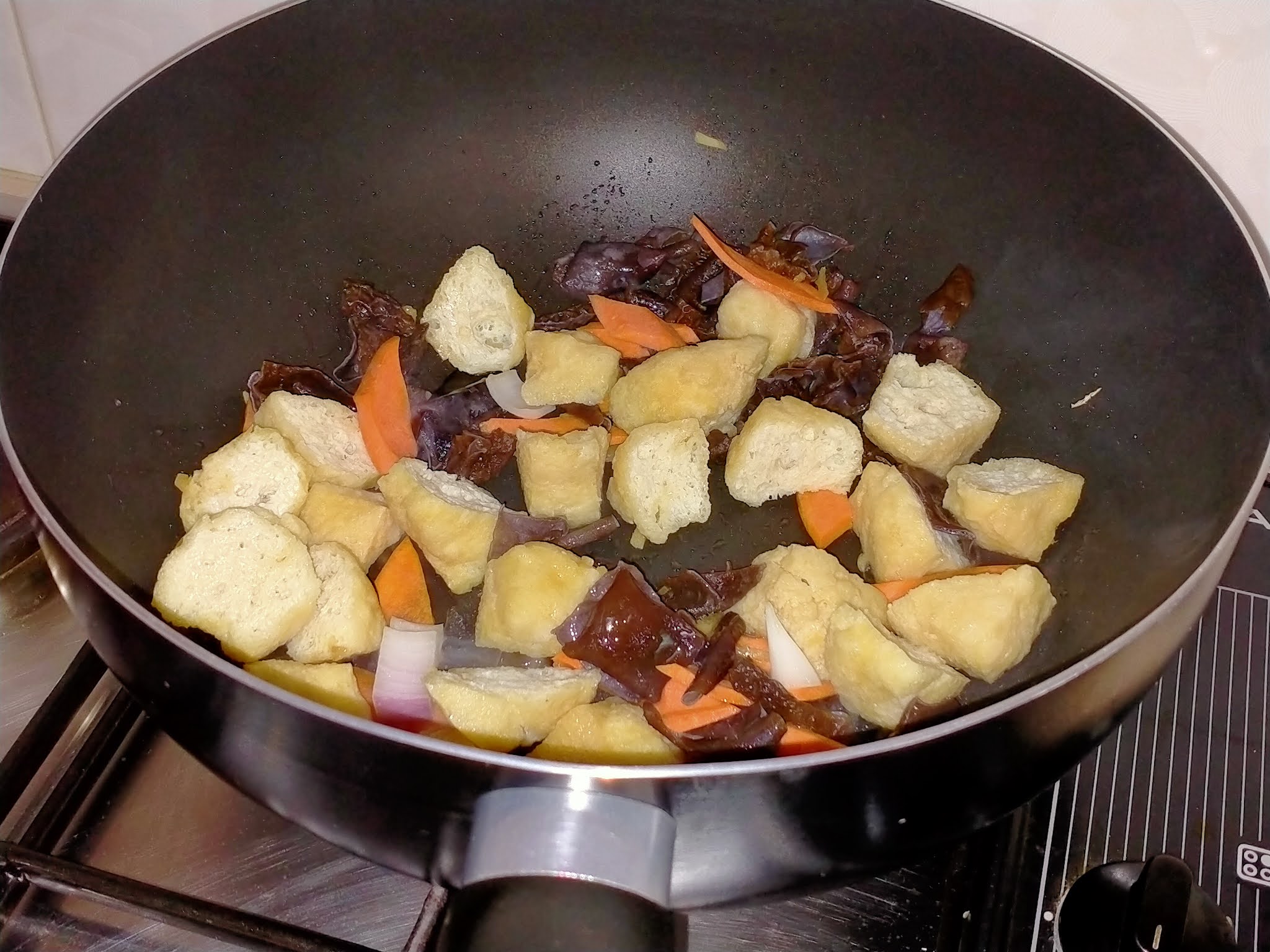 Cooking Pleasure COLOURFUL STIR FRY TOFU PUFFS