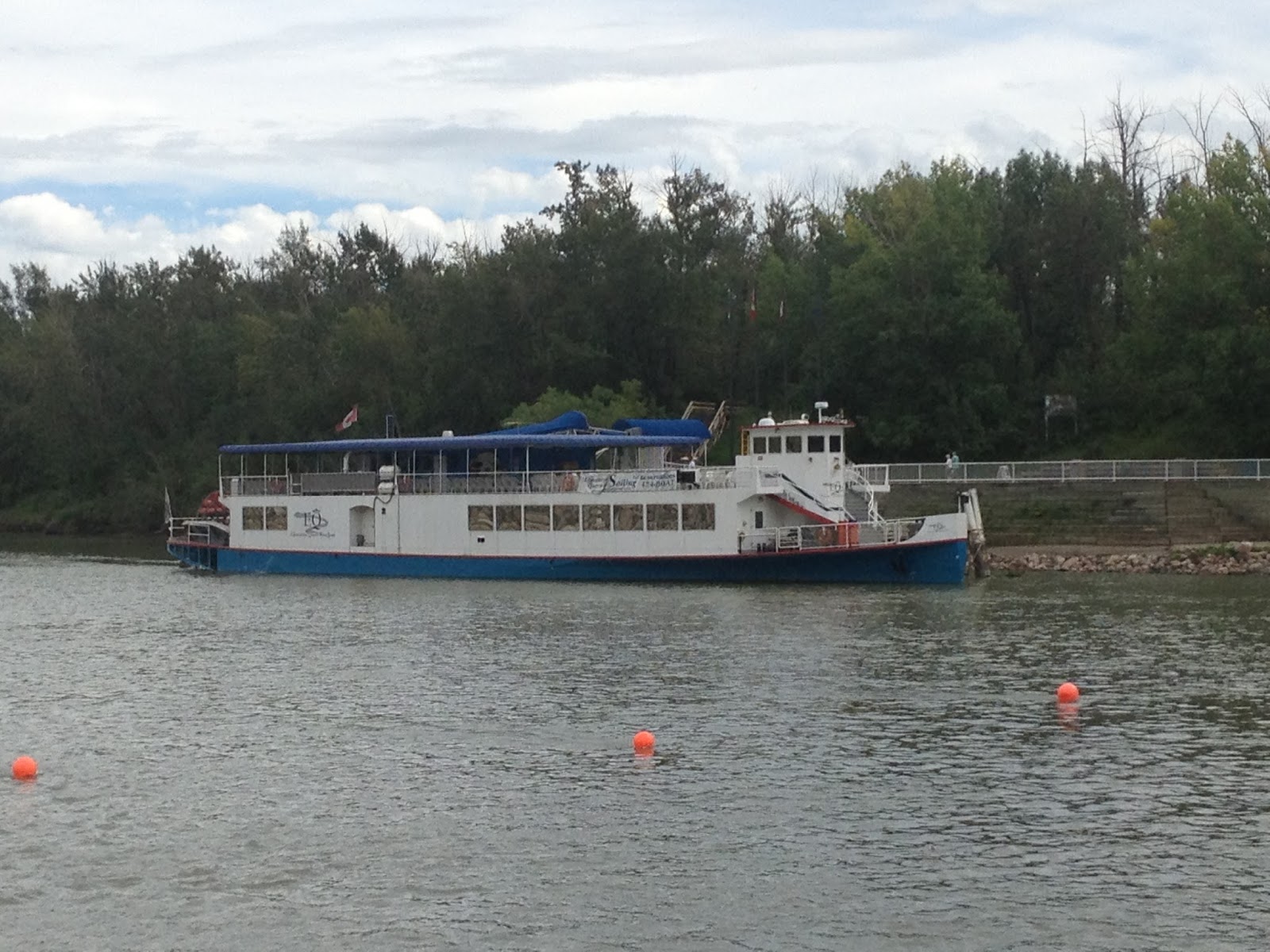 LIVING THE GARDENING LIFE Edmonton Queen the Riverboat
