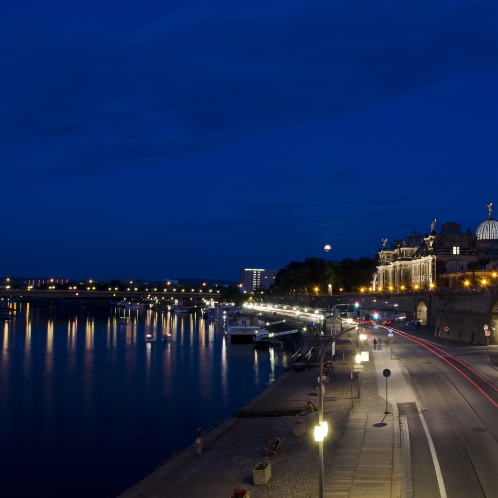 Nice Collection of iPad 4 Wallpapers - DezignHD - Best Source for
