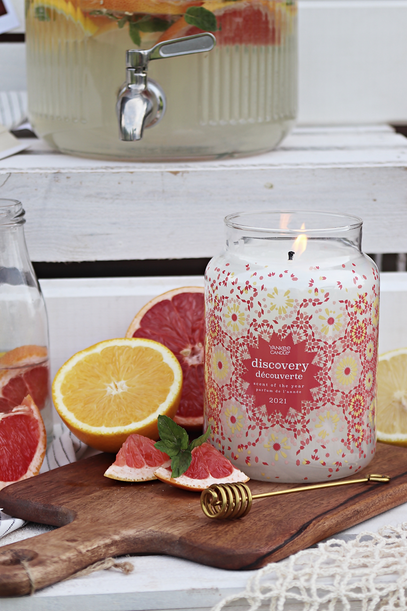 Zapach roku 2021. Yankee Candle Discovery (Red Ginger Starfruit) Po