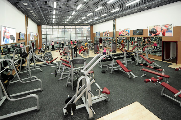 Golden Gym Fitness Club