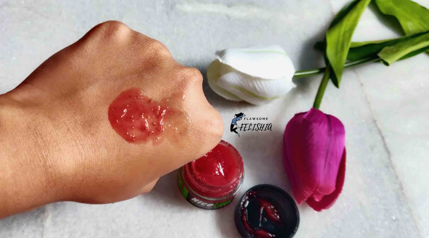 Bella Vita Organic NicoLips Lip Lightening Scrub Product Review