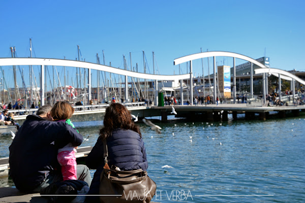 Puerto de Barcelona. Viajaetverba