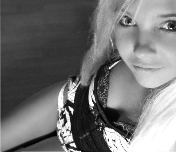 Katerina Lynx Katerina Black White Chris_lynx r e a d m e merch artwork : katerina lynx katerina black white