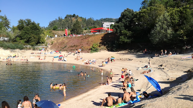 Praia Fluvial Rio Caldo