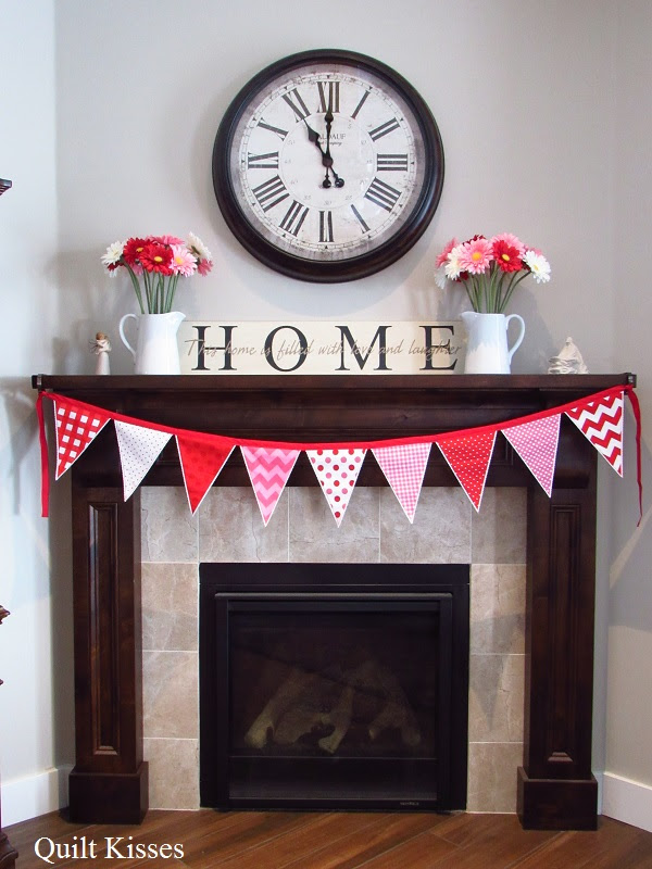 Quilt Kisses February Decor