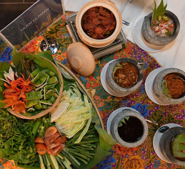 Malaysian Lifestyle Blog 'Selera Ibunda' Buka Puasa Buffet Thyme Out