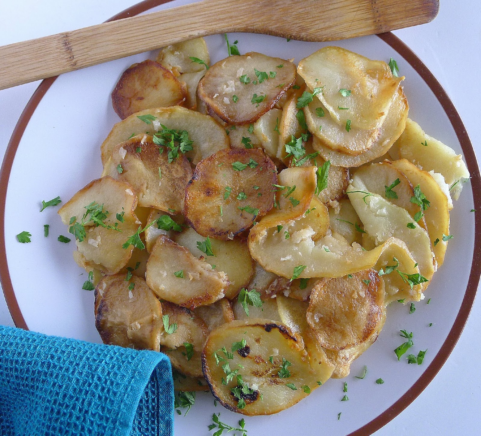 MY KITCHEN IN SPAIN NEW WAY WITH RED POTATOES