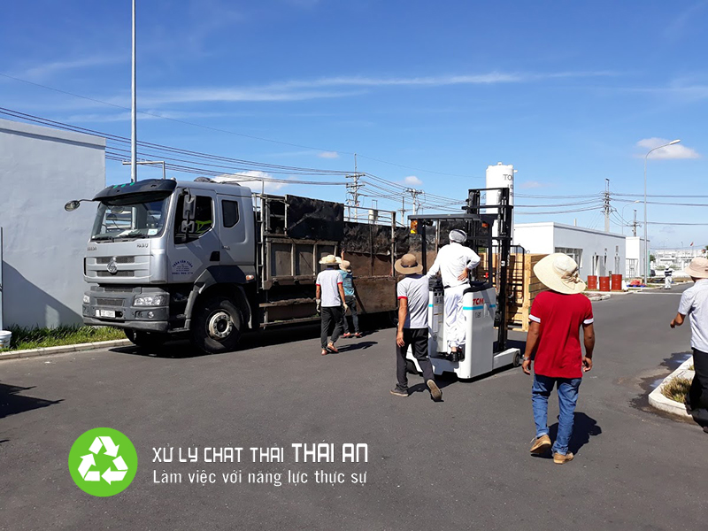 Dịch vụ xử lý chất thải dành cho các doanh nghiệp Nhật Bản Dịch vụ xử lý chất thải dành cho các doanh nghiệp Nhật Bản