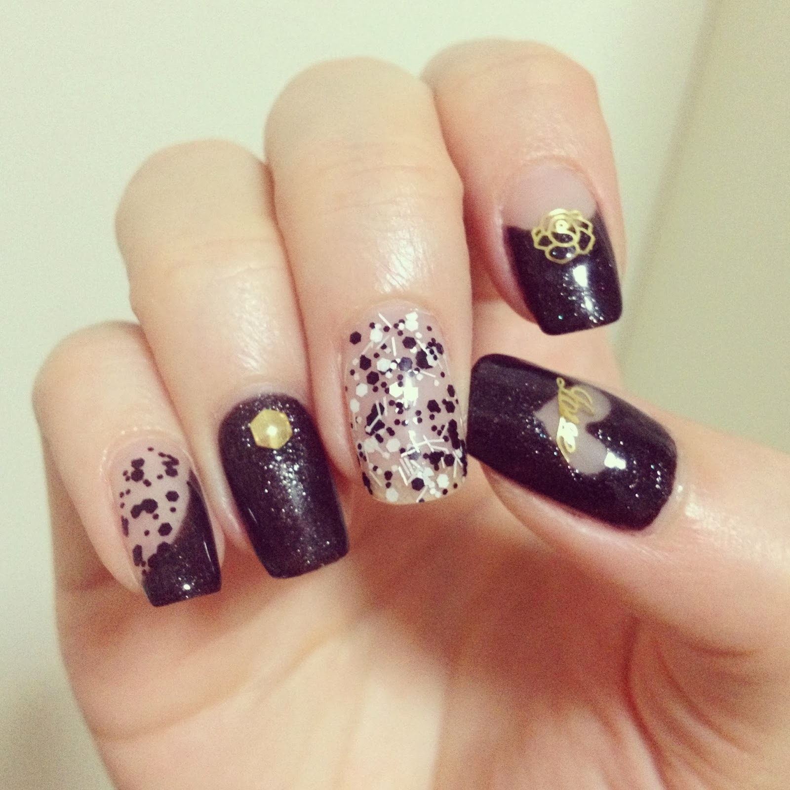 Nail Indulgence De Beau: Another gorgeous design to spice up my nail ...