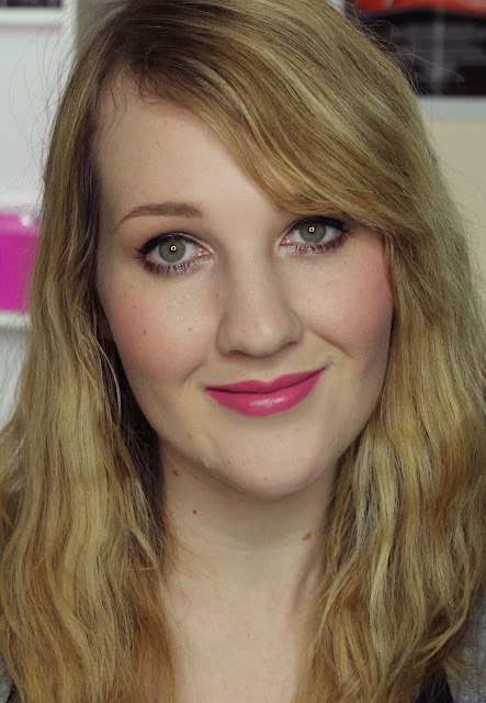 Karen Murrell Fuchsia Shock Lipstick Swatches & Review