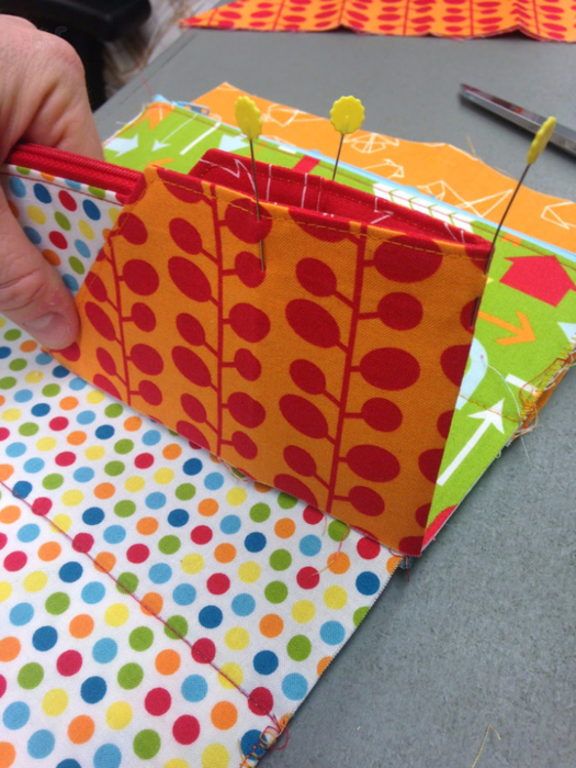 Sew Together Bag Tutorial. DIY Tutorial Ideas!