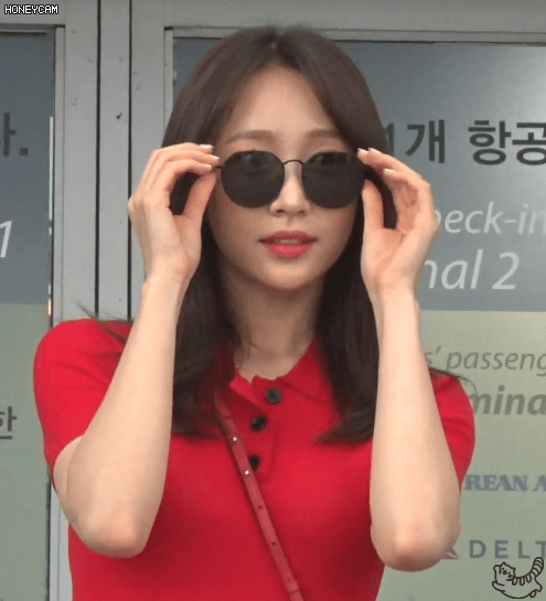 빨간 원피스 한희연 하니