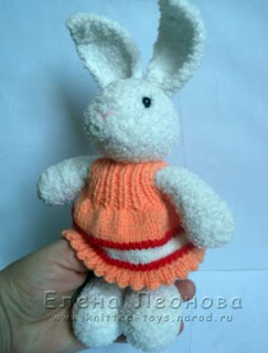 PATRON GRATIS CONEJA AMIGURUMI DE PUNTO 1682