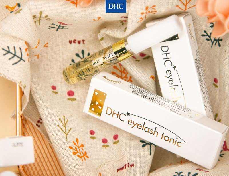 Tinh chất dưỡng mi DHC Eyelash Tonic