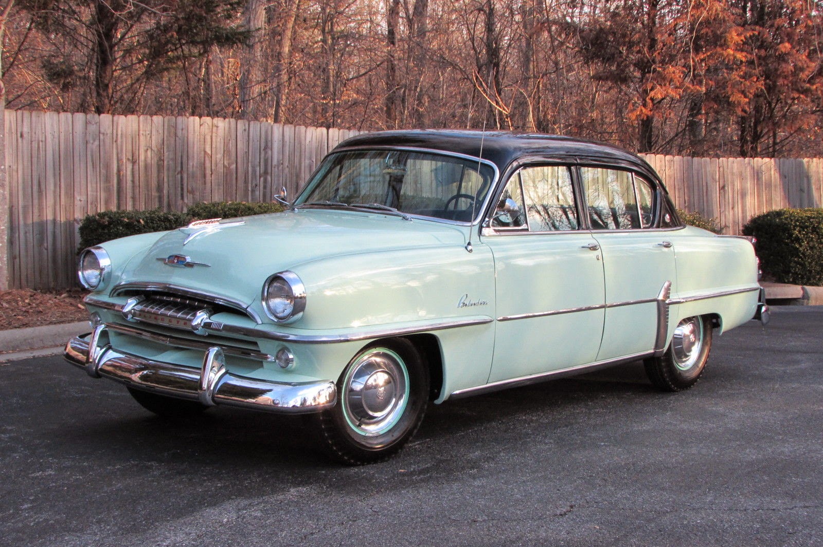 Plymouth Explorer 1954