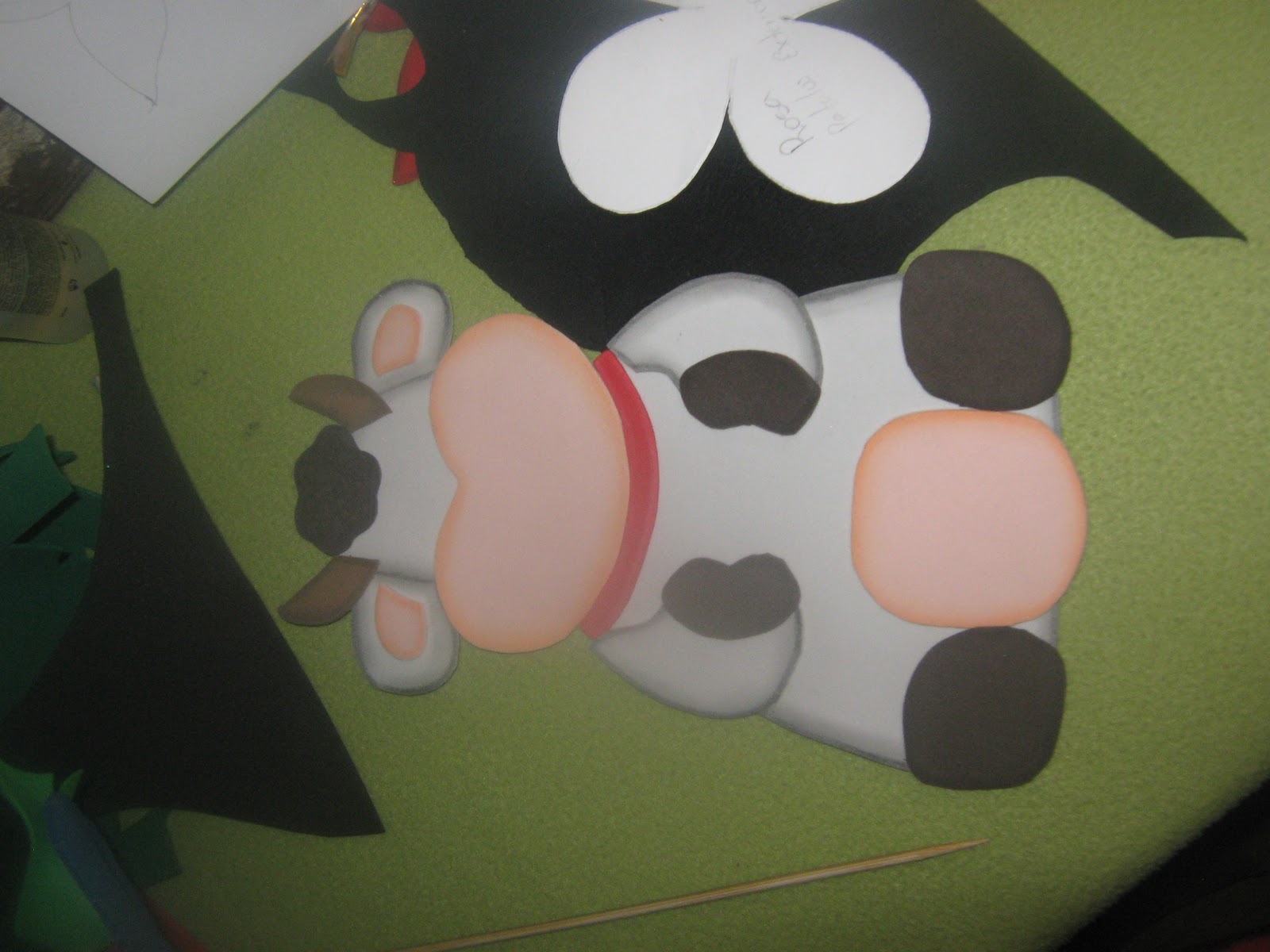 Moldes de vacas en foami navideñas - Imagui