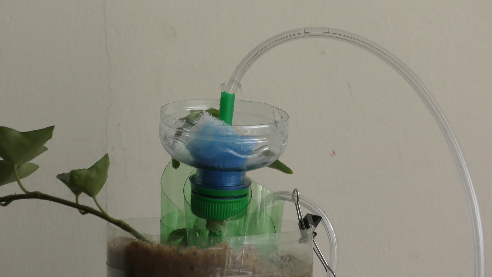 Random Bits DIY Filtering aquarium with air pump
