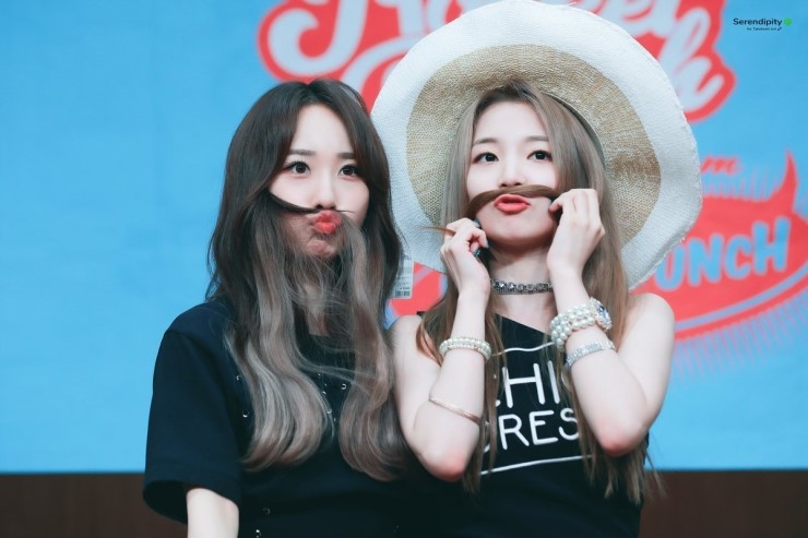 비주얼맛집인줄만 알았는데 군무+피지컬도 쩌는 신인 | 인스티즈