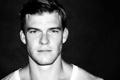VIDEOS: Get to know more about Alan Ritchson (Gloss) and watch his ...