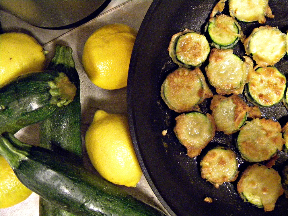 Mystery Lovers' Kitchen How to Make Healthier Italian Fried Zucchini