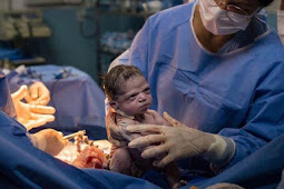 Viral, Wajah Bayi yang Baru Lahir Terlihat Cemberut, Bikin Netizen Ketawa. 
