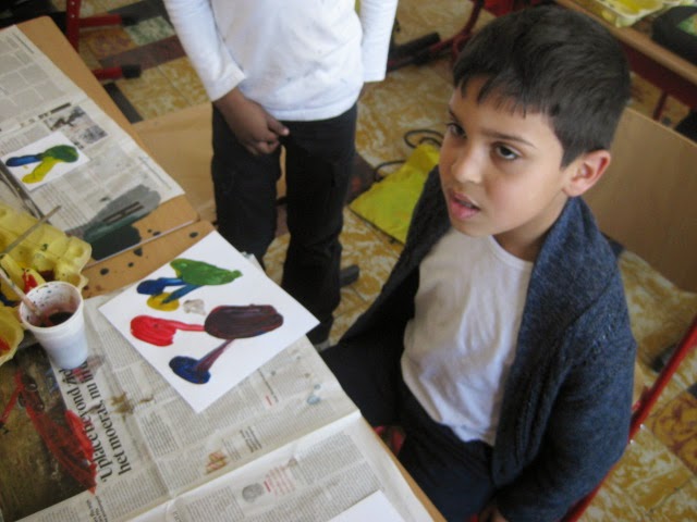 Lagere school: Stippen verbinden.