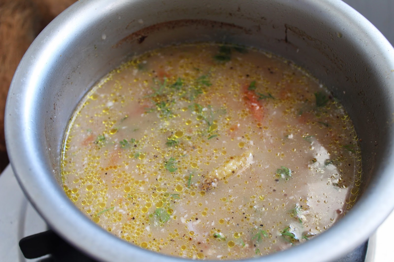 CHICKEN SOUP / KOZHI RASAM.