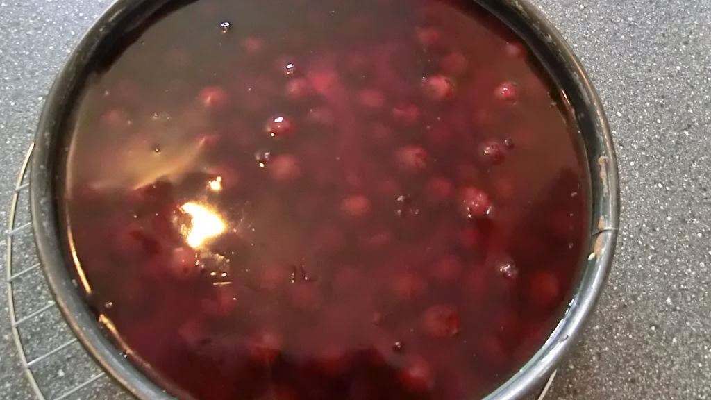 amboss-blog-schmandkuchen-mit-kirschen