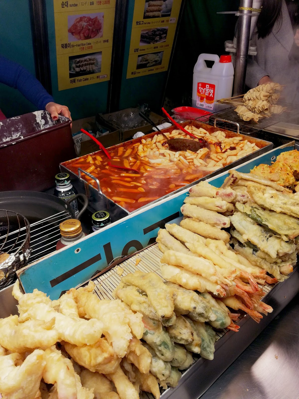 12 Korean Street Food Dishes You Have To Try The Travel Sketch | Images ...
