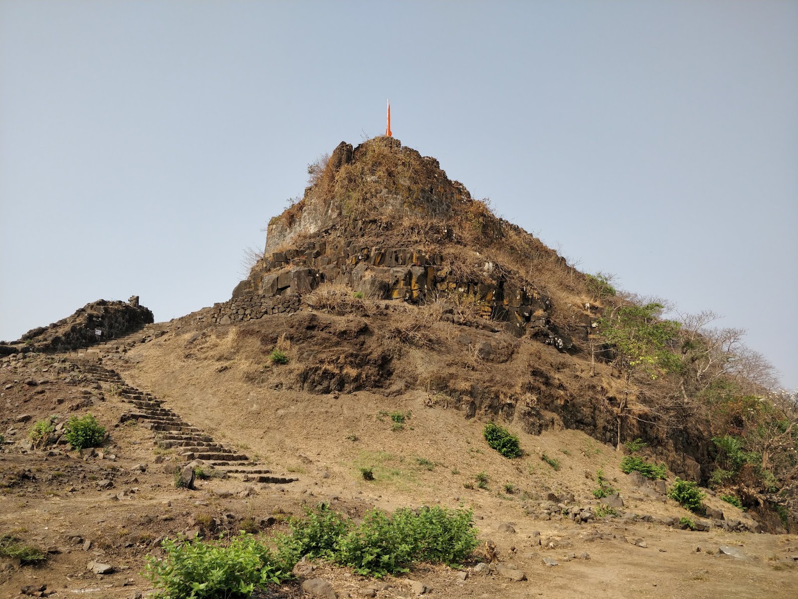 माझी दुर्गभ्रमंती...: किल्ले तळगड व कुडा लेणी (TALGAD FORT)
