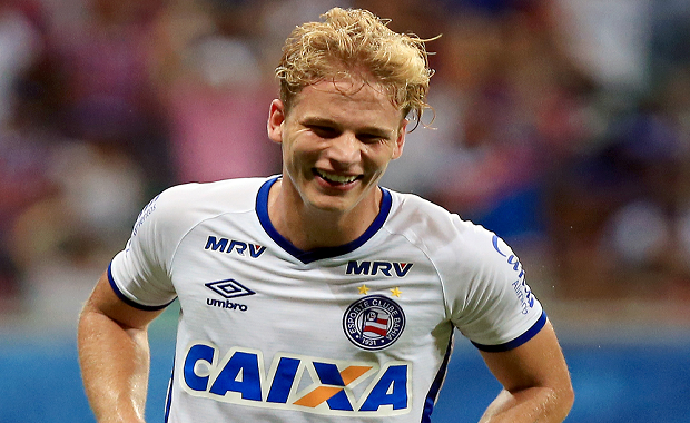 Resultado de imagem para GOL DO Bahia CONTRA o Brasil de Pelotas