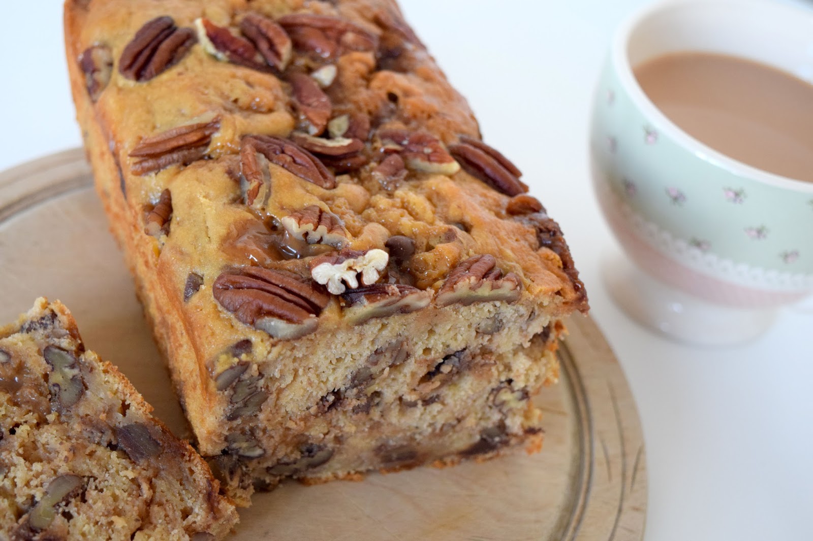 Banana and Pecan Fudge Loaf