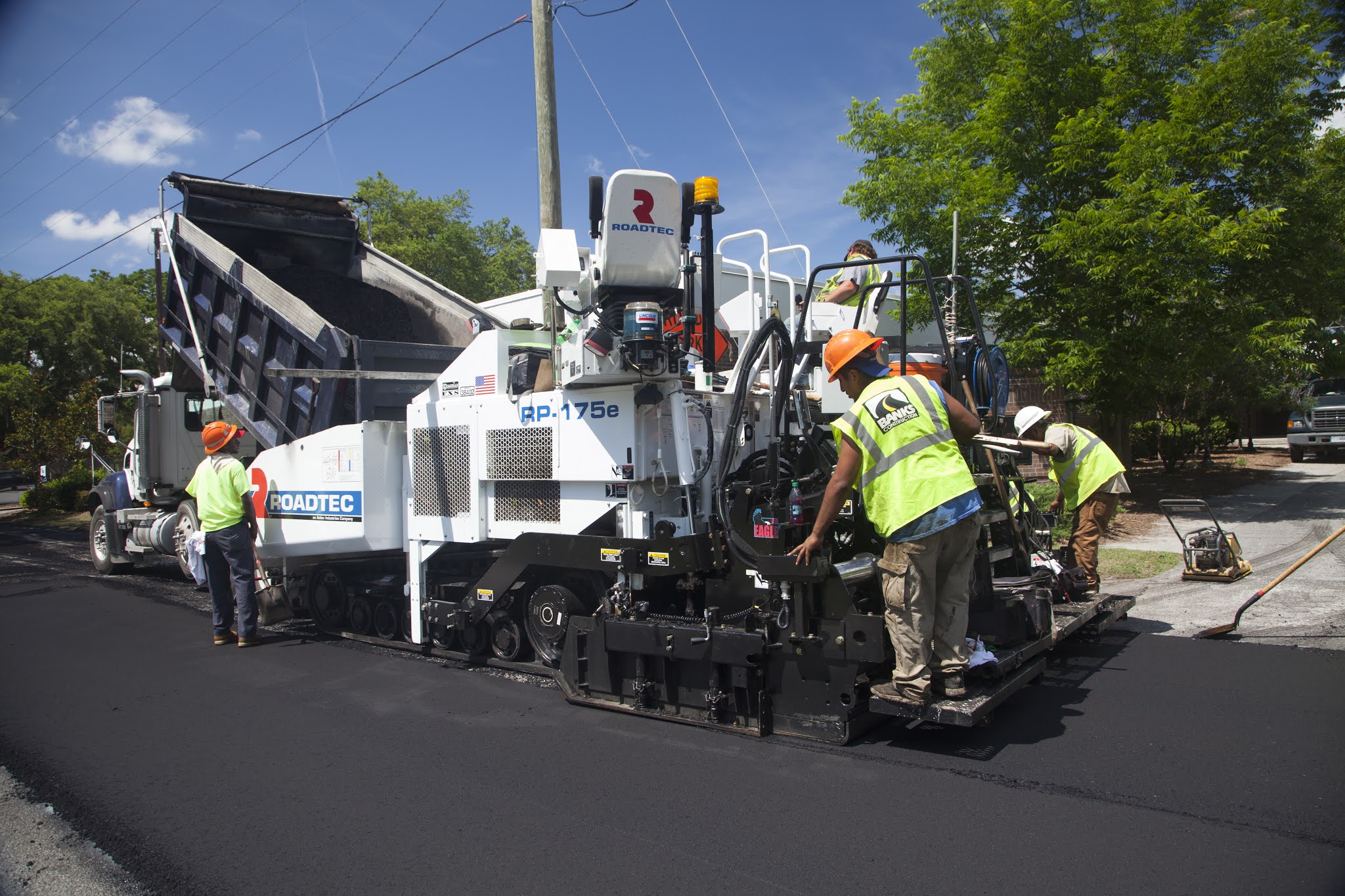 Roadtec Expands Road Machinery & Supplies Co. Coverage Area into Nebraska