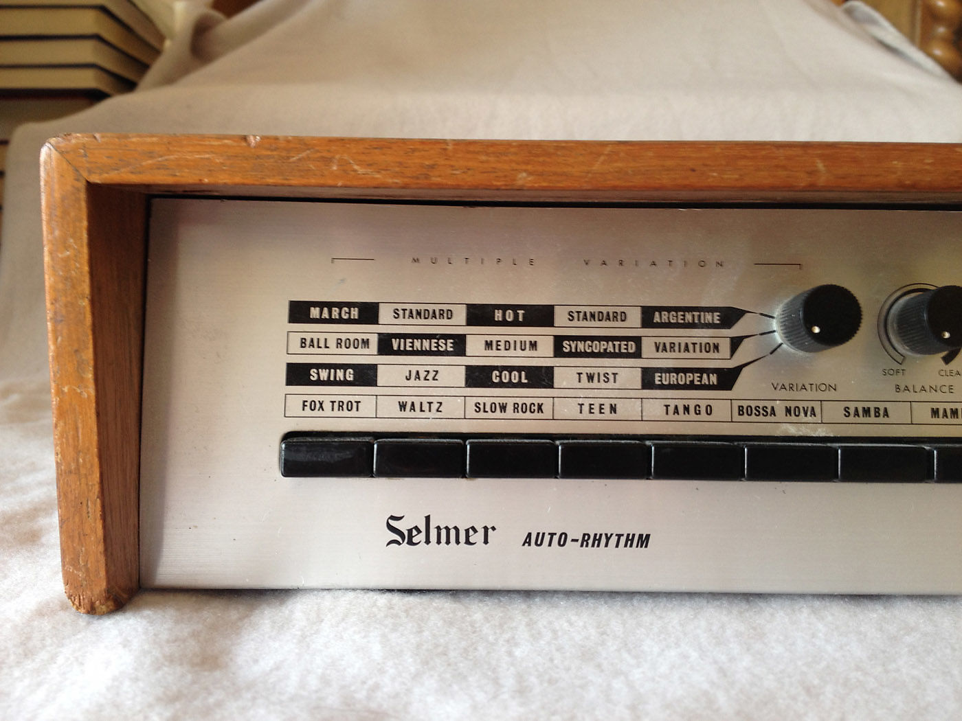 MATRIXSYNTH Selmer MR101 Auto Rhythm 1972 Demo